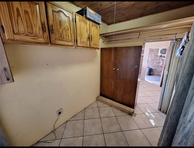 3 BEDROOM HOUSE FOR SALE IN VANDERBIJLPARK SW 2